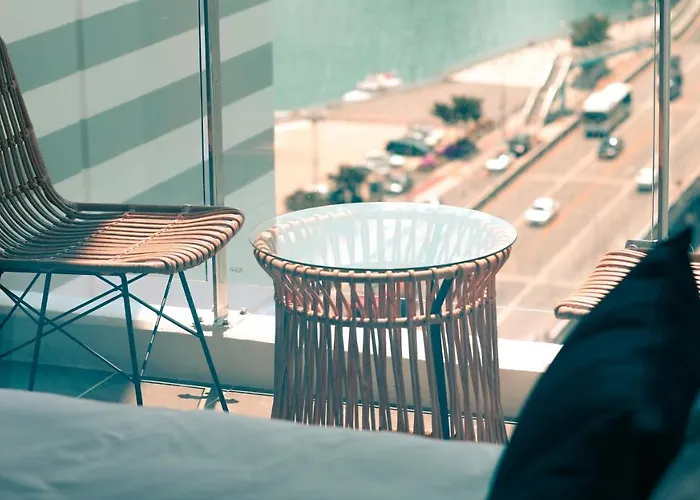 Connect & Hotel